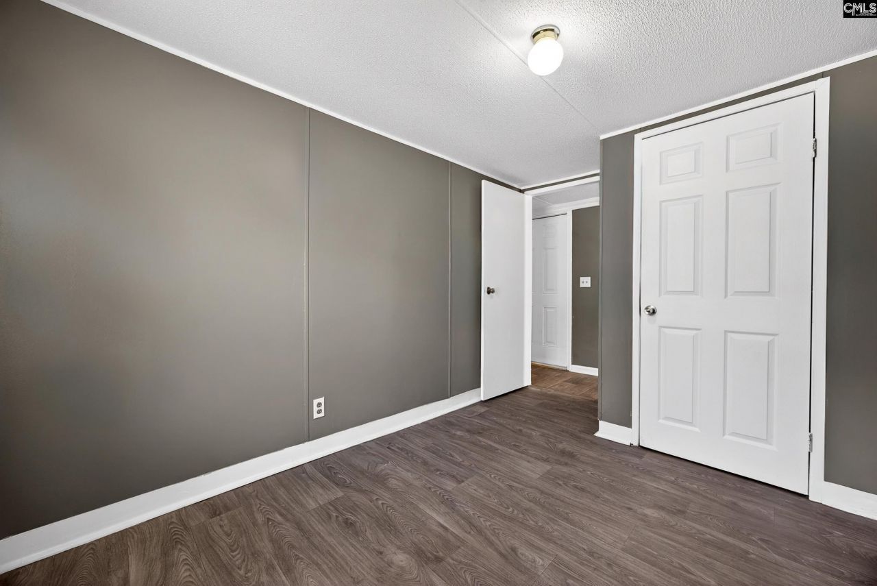 1445 Hidden Oaks Drive Photo 17