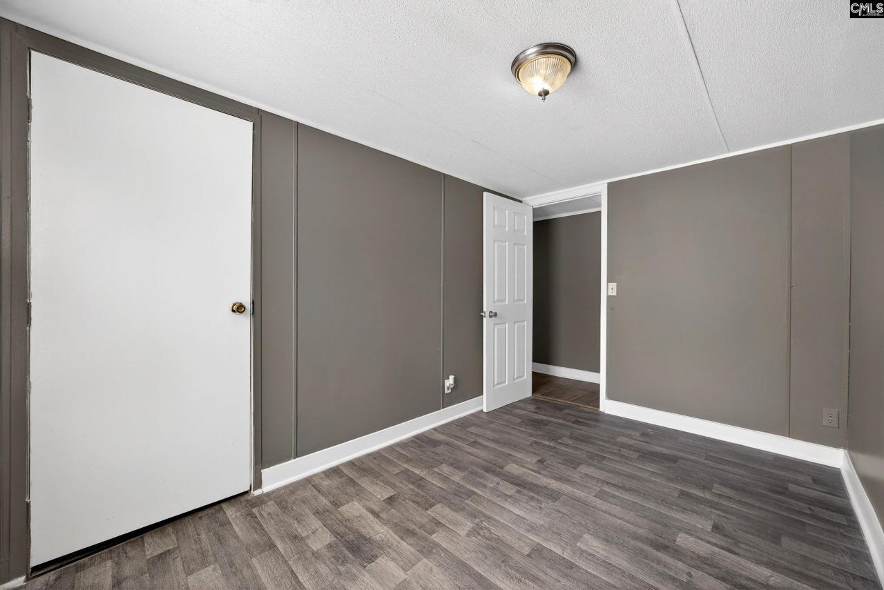 1445 Hidden Oaks Drive Photo 18