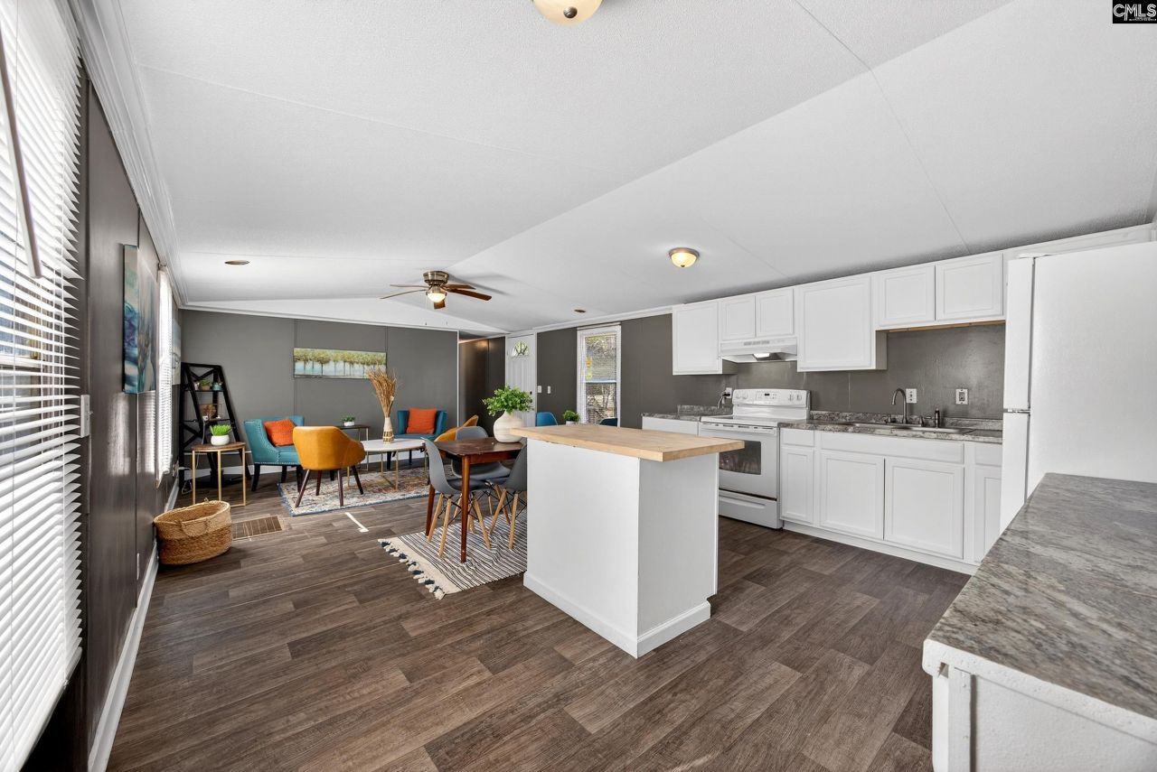 1445 Hidden Oaks Drive Photo 8