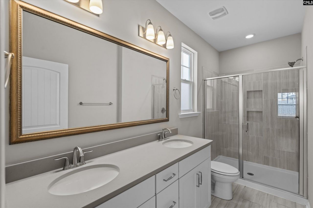 413 Durwin Way  Photo 19