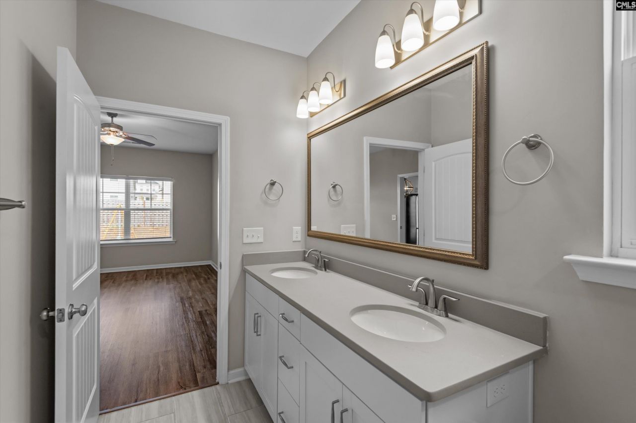 413 Durwin Way  Photo 20