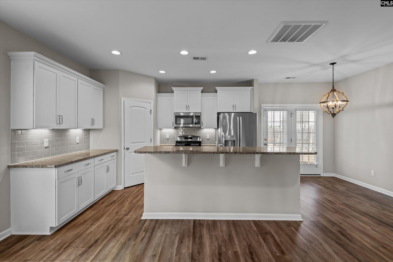 413 Durwin Way  Photo 9