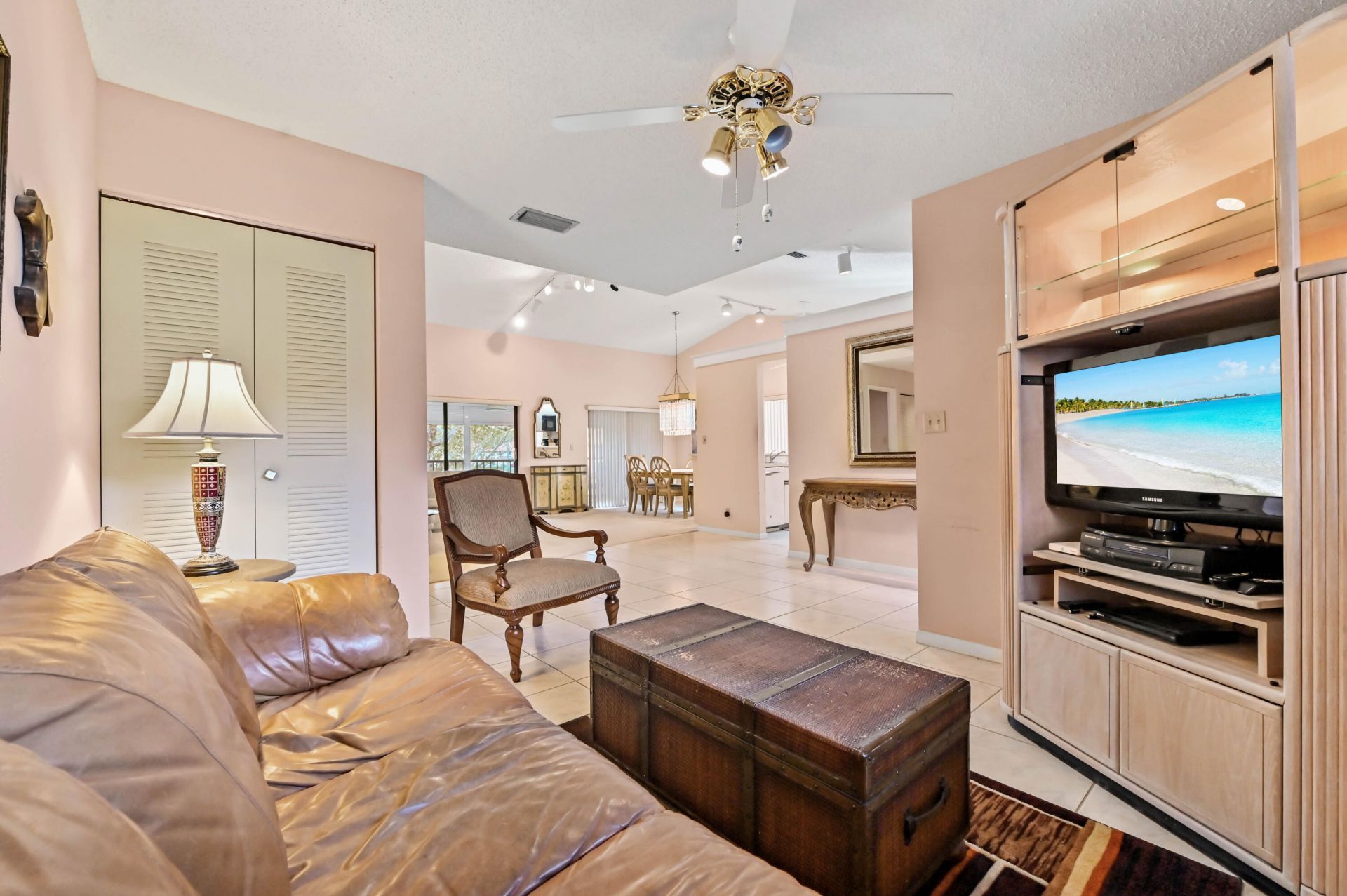 10851 Palm Lake Avenue, Unit 202, Boynton Beach, FL 33437 Photo