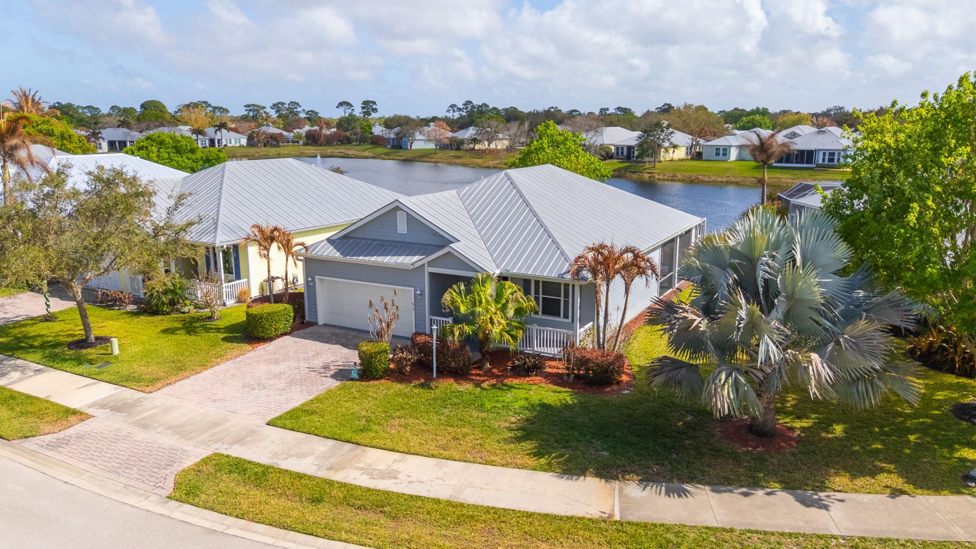 615 NE Canoe Park Circle, Port Saint Lucie, FL 34983 Photo