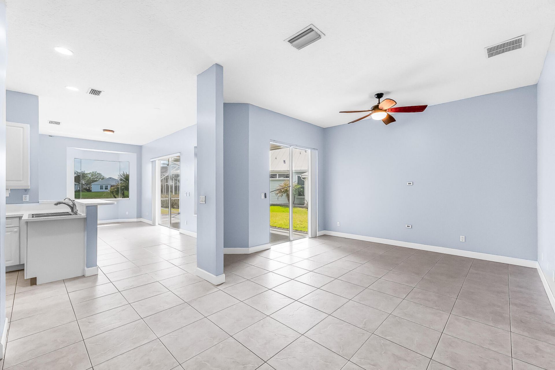 615 NE Canoe Park Circle, Port Saint Lucie, FL 34983 Photo