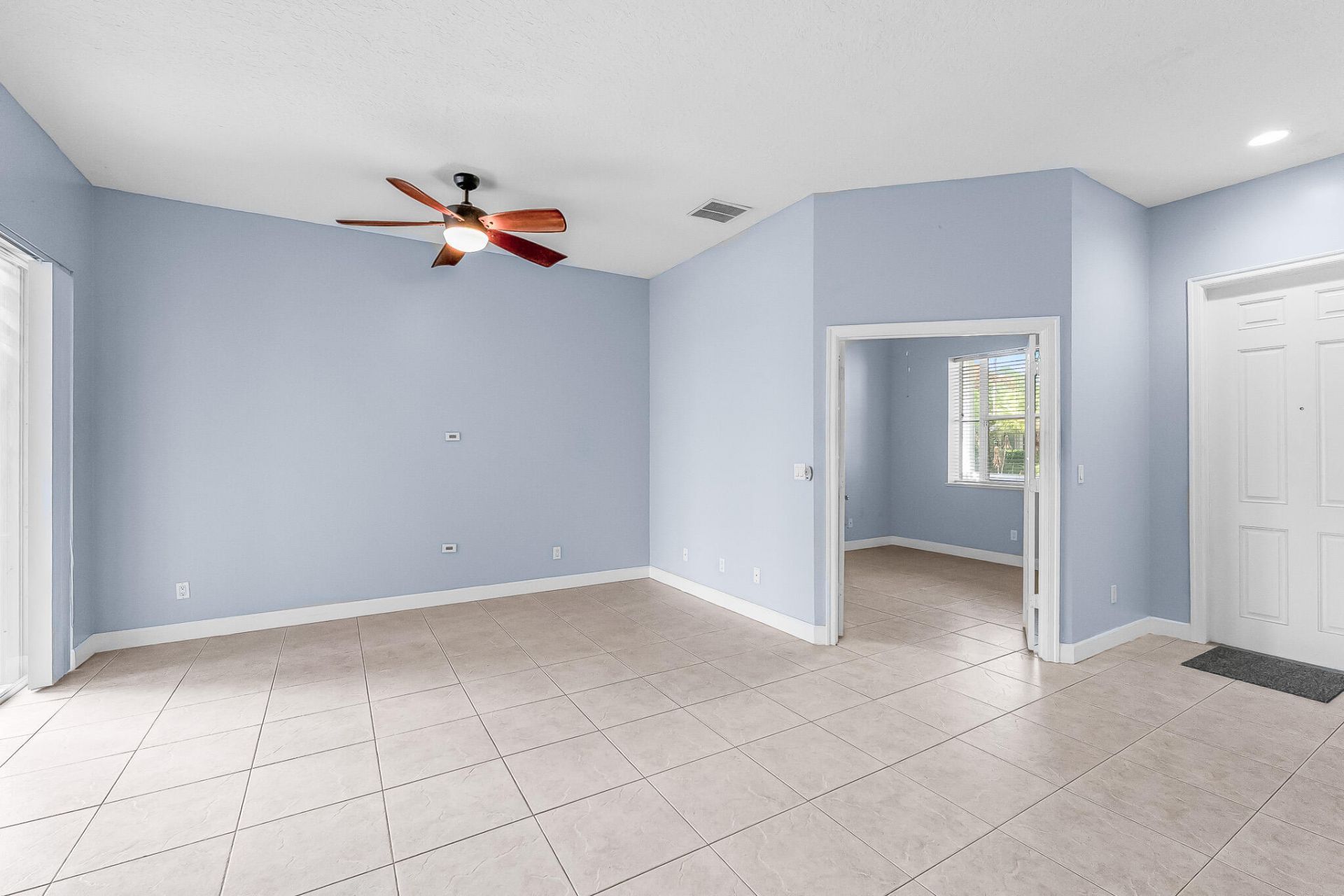 615 NE Canoe Park Circle, Port Saint Lucie, FL 34983 Photo