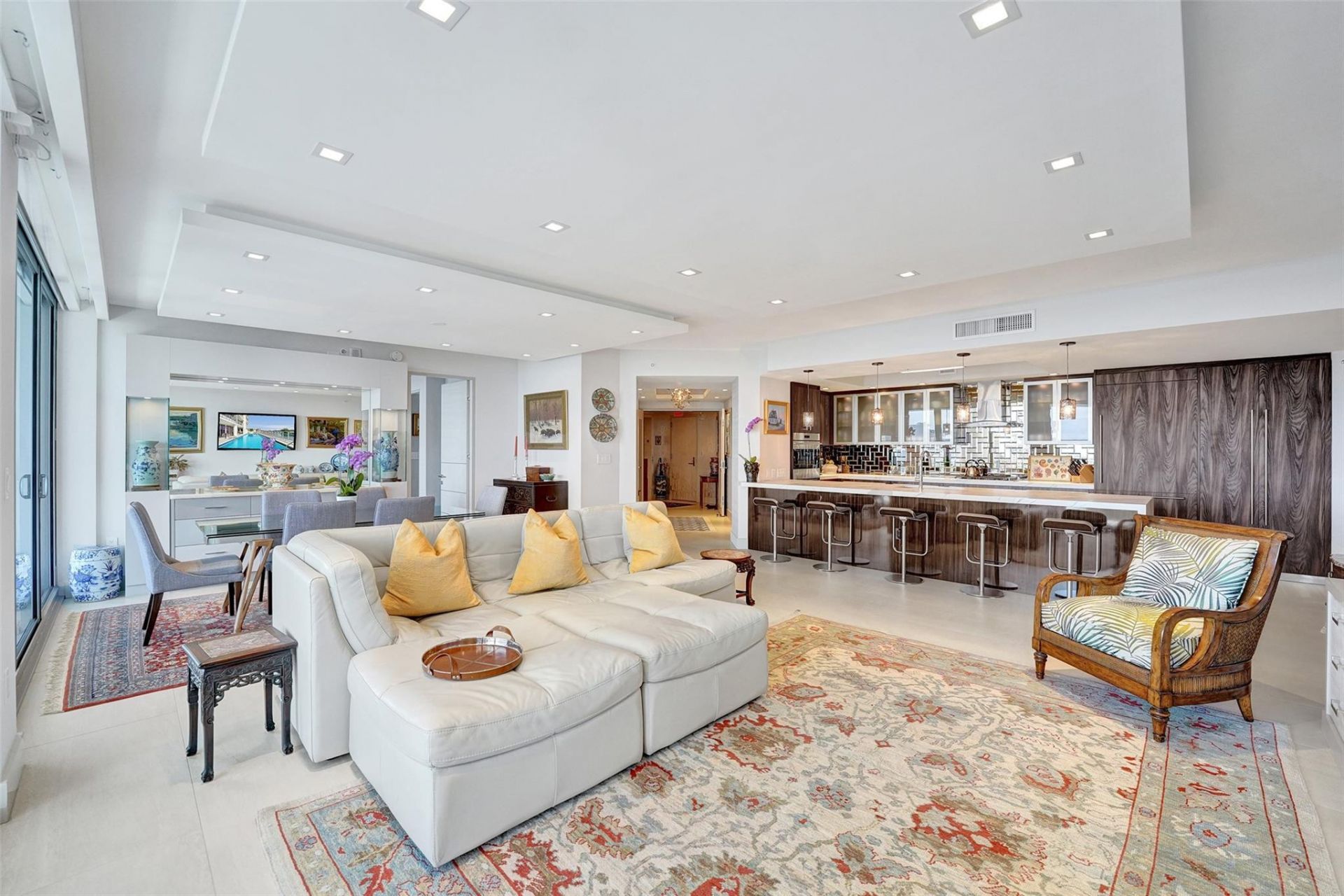 1180 N Federal Highway, Unit 1006, Fort Lauderdale, FL 33304 Photo