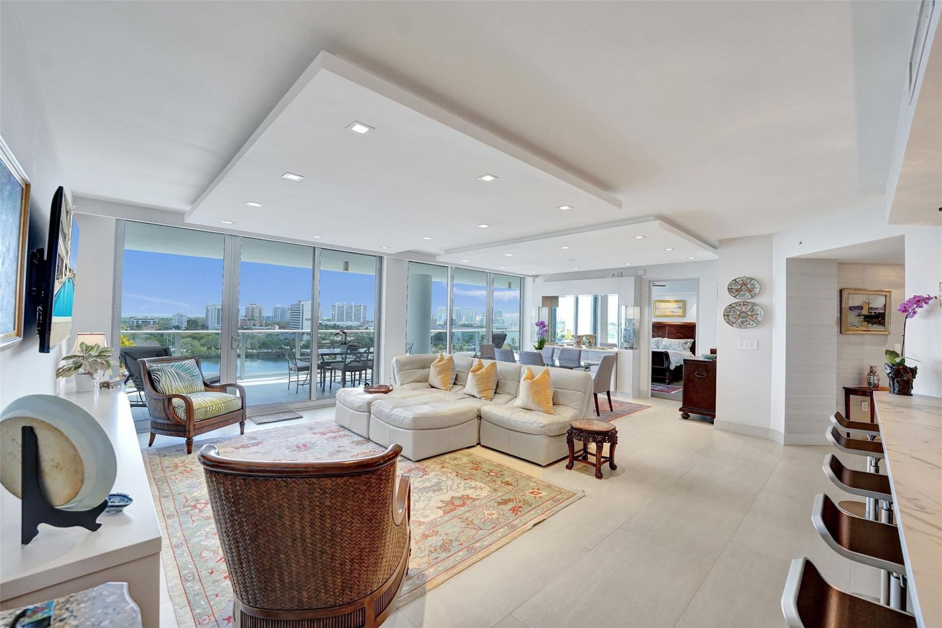 1180 N Federal Highway, Unit 1006, Fort Lauderdale, FL 33304 Photo