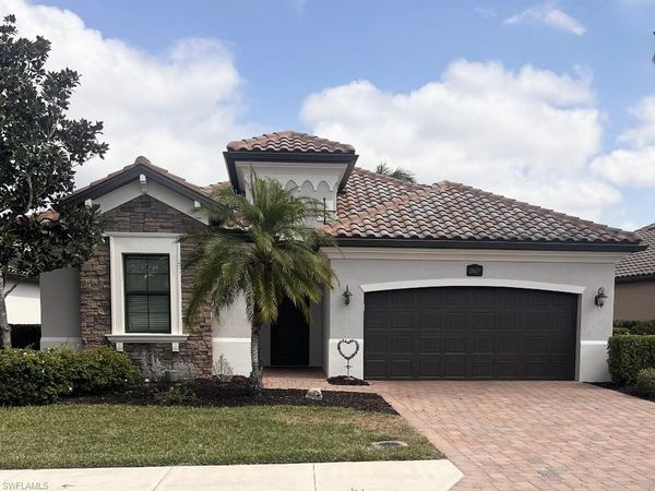 28627 Derry CT , BONITA SPRINGS, FL 34135
