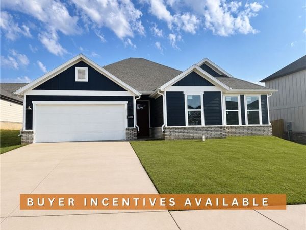 6000 SW Omaha Avenue, Bentonville, AR 72713