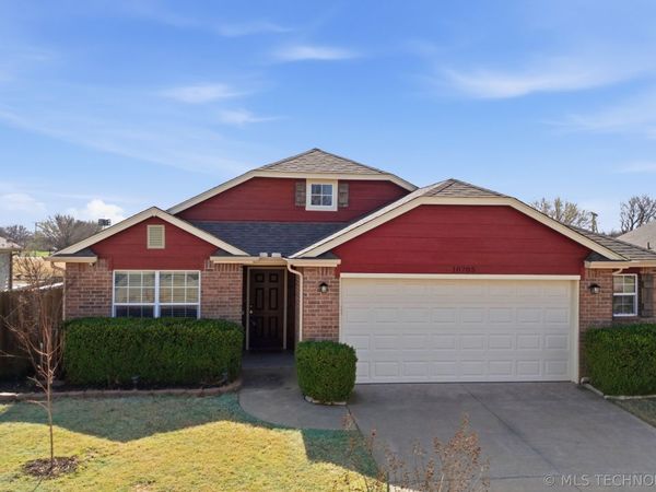 10705 N 154th East Avenue, Owasso, OK 74055