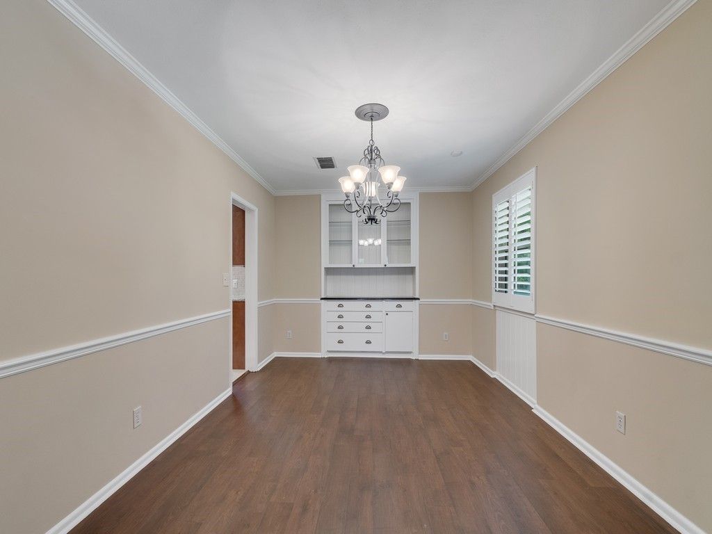 2155 Vero Beach Avenue, Vero Beach, FL 32960 Photo