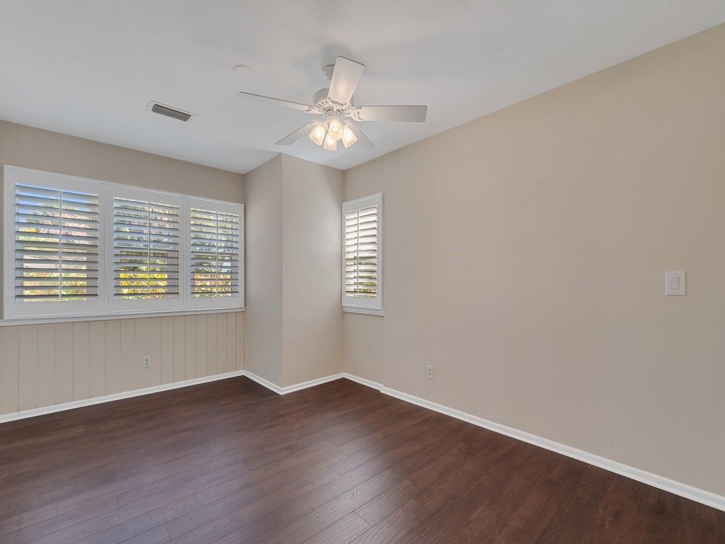 2155 Vero Beach Avenue, Vero Beach, FL 32960 Photo