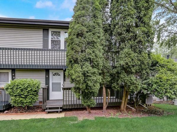 231 Dakota Court , Unit B, Bolingbrook, IL 60440