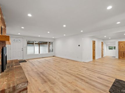 705 Eloise Avenue, South Lake Tahoe, CA 96150 Photo