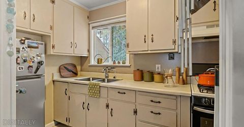 705 Eloise Avenue, South Lake Tahoe, CA 96150 Photo