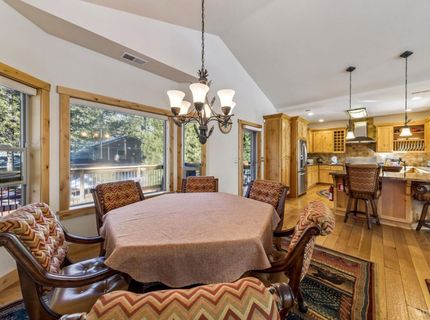 3390 Beaver Brae, South Lake Tahoe, CA 96150 Photo