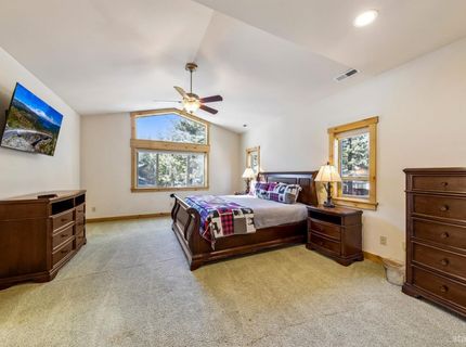 3390 Beaver Brae, South Lake Tahoe, CA 96150 Photo