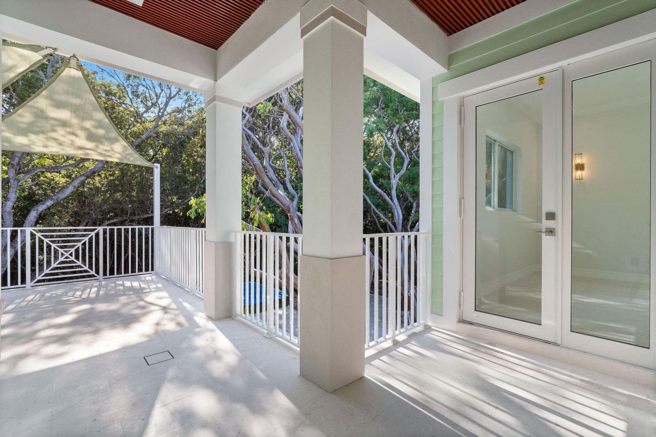 114 Royal Lane, Islamorada, FL 33036 Photo