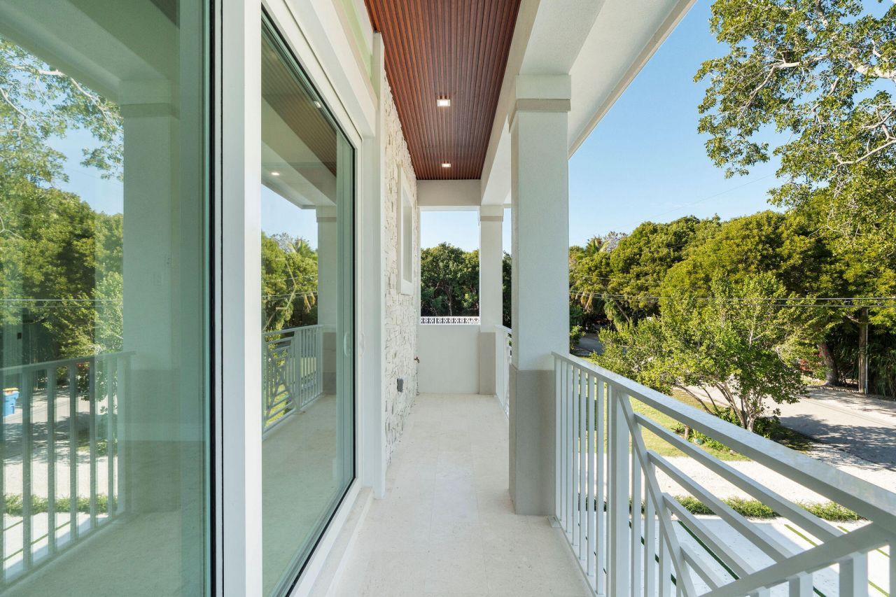 114 Royal Lane, Islamorada, FL 33036 Photo