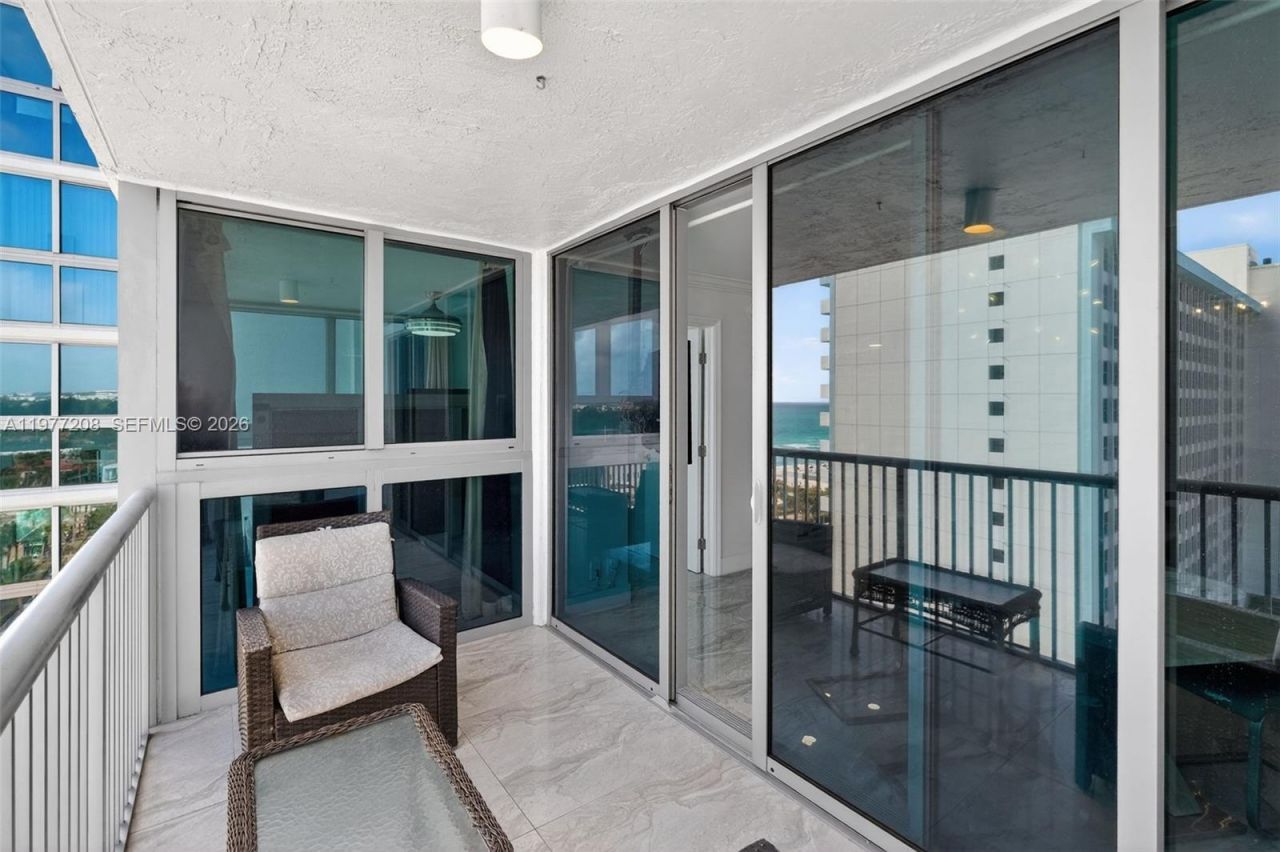 2655 Collins Ave, Unit 1407, Miami Beach, FL 33140 Photo