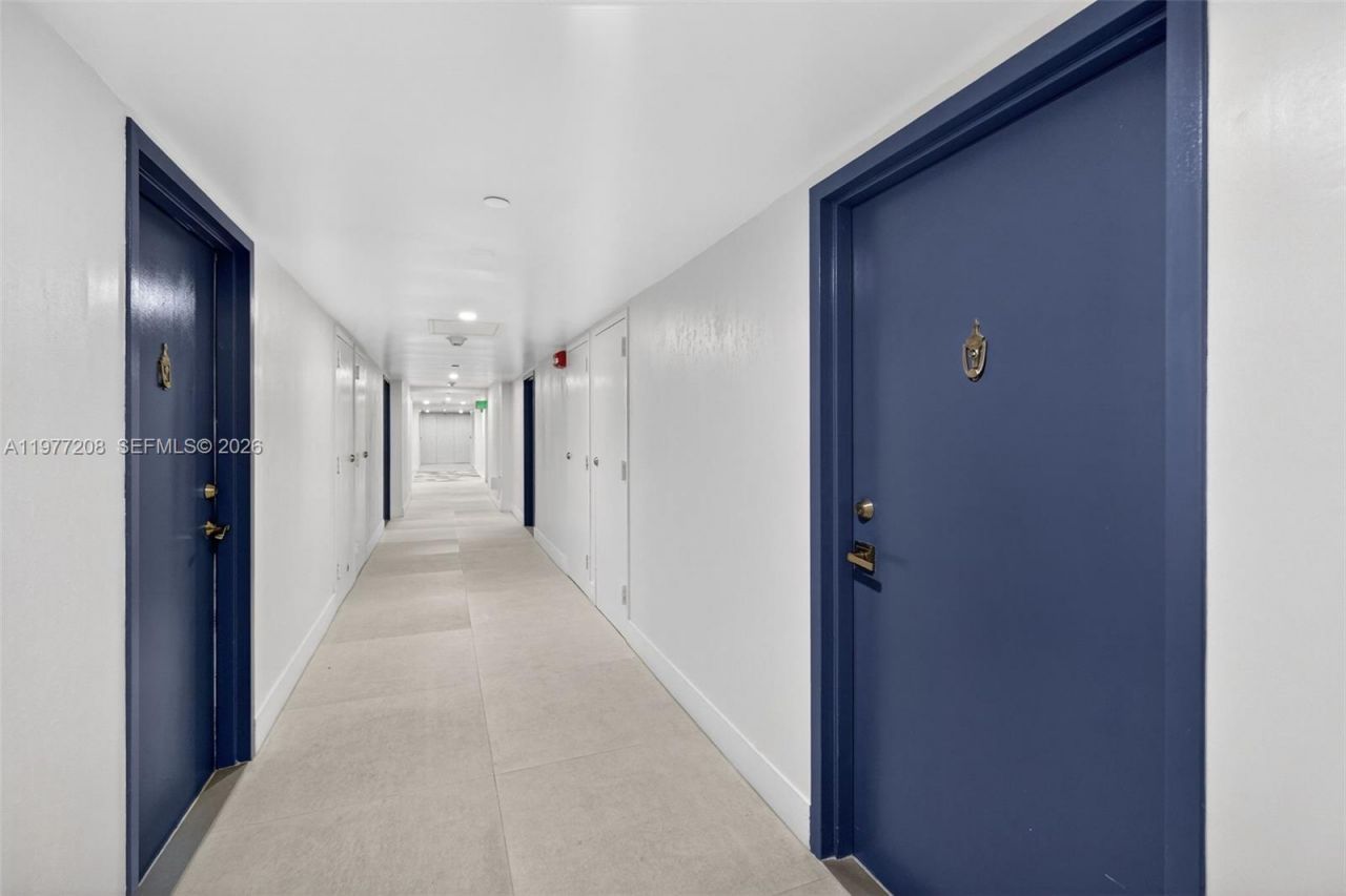 2655 Collins Ave, Unit 1407, Miami Beach, FL 33140 Photo