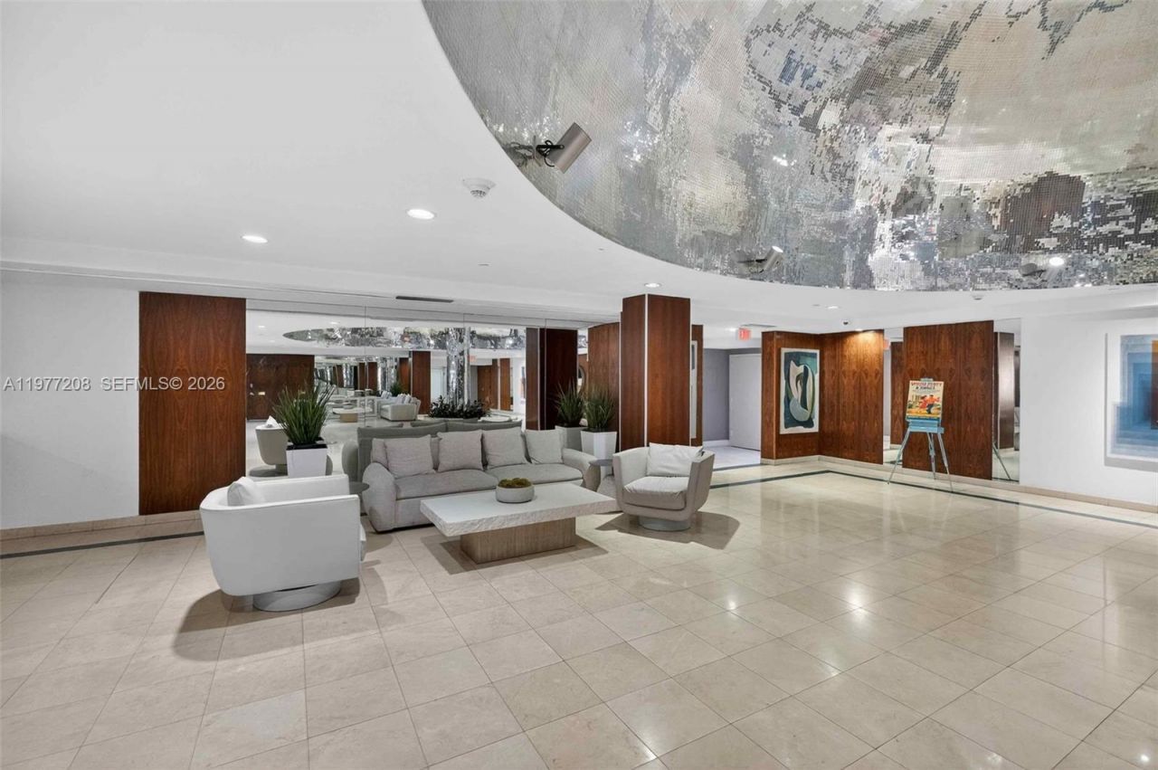 2655 Collins Ave, Unit 1407, Miami Beach, FL 33140 Photo