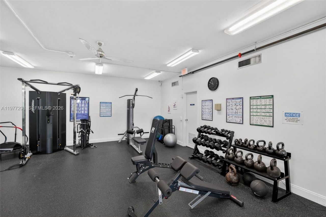 2655 Collins Ave, Unit 1407, Miami Beach, FL 33140 Photo