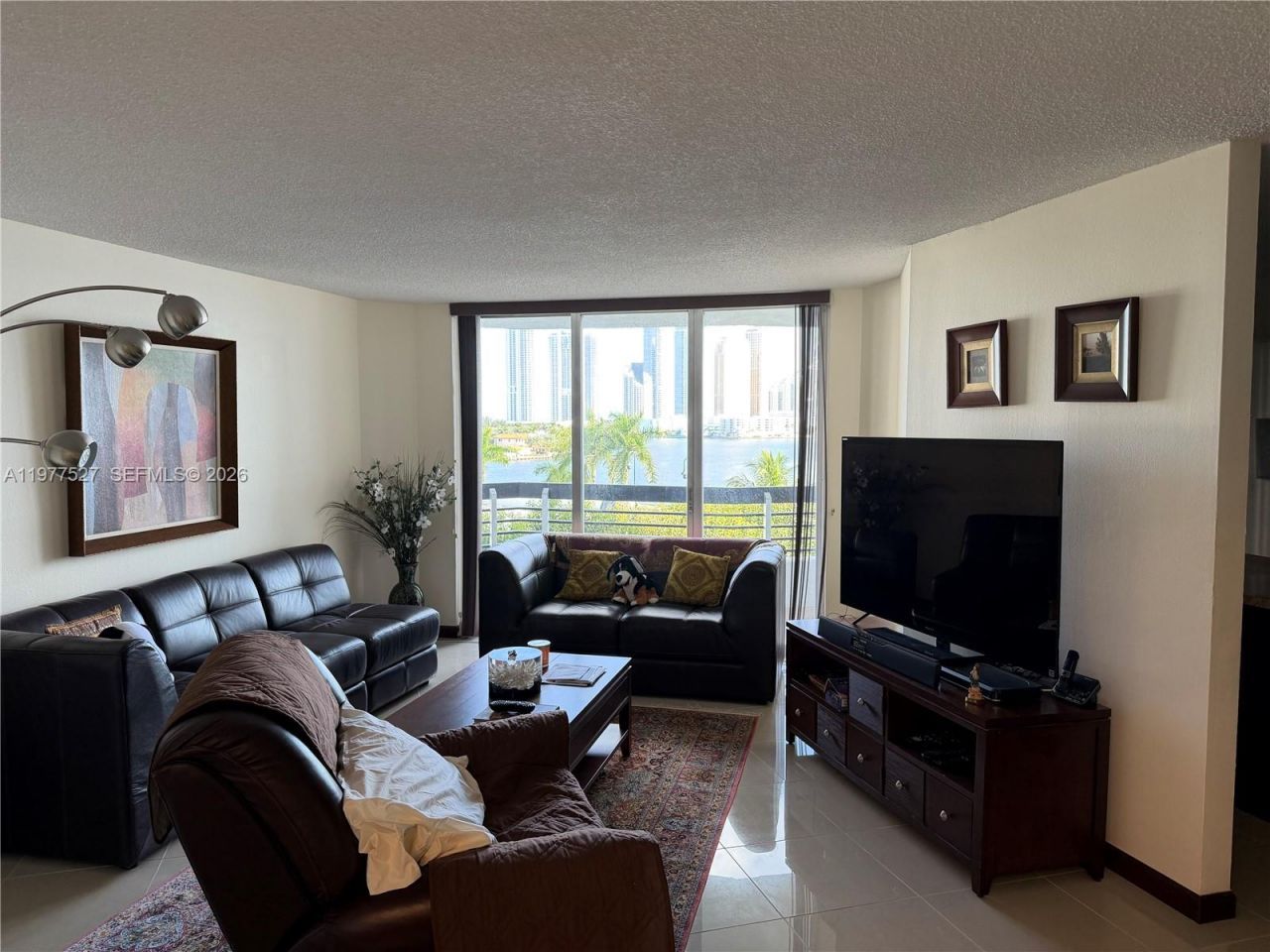 3600 Mystic Pointe Dr , Unit 615, Aventura, FL 33180 Photo