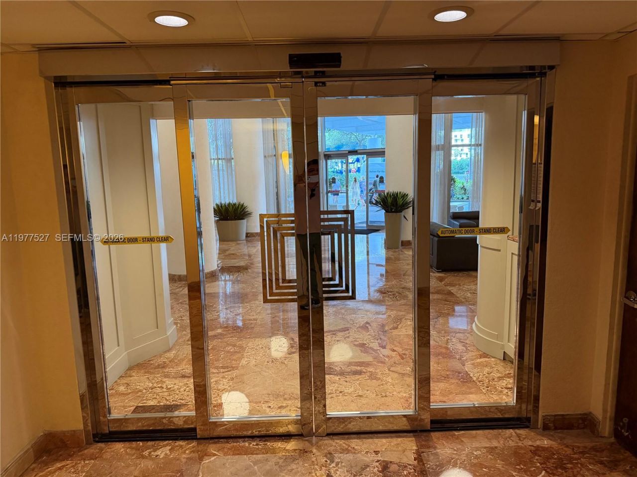 3600 Mystic Pointe Dr , Unit 615, Aventura, FL 33180 Photo