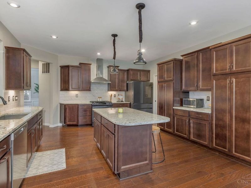 5671 Ferdinand Drive, West Chester, OH 45069 Photo 13