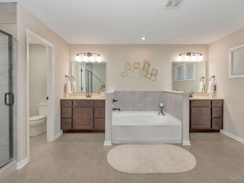 5671 Ferdinand Drive, West Chester, OH 45069 Photo 27