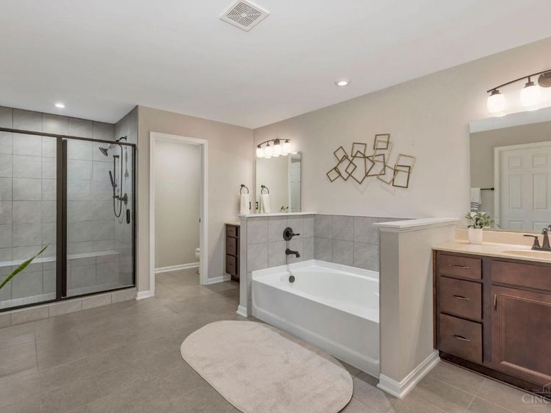 5671 Ferdinand Drive, West Chester, OH 45069 Photo 28