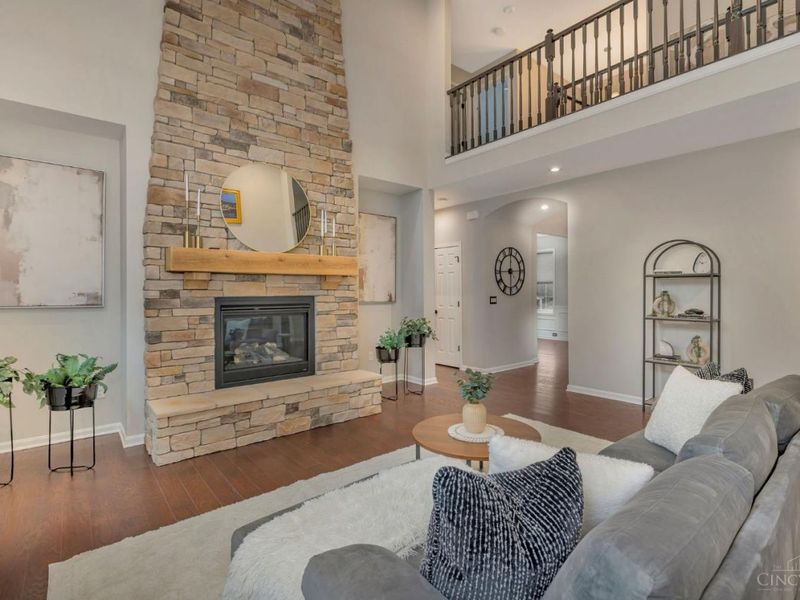 5671 Ferdinand Drive, West Chester, OH 45069 Photo 3