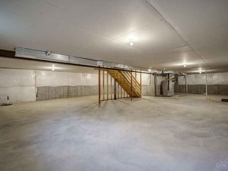 5671 Ferdinand Drive, West Chester, OH 45069 Photo 37