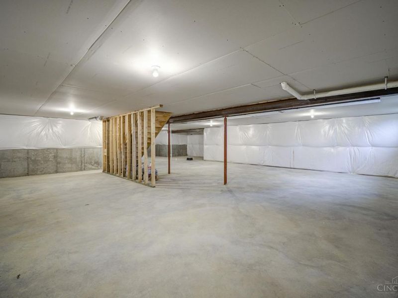 5671 Ferdinand Drive, West Chester, OH 45069 Photo 40