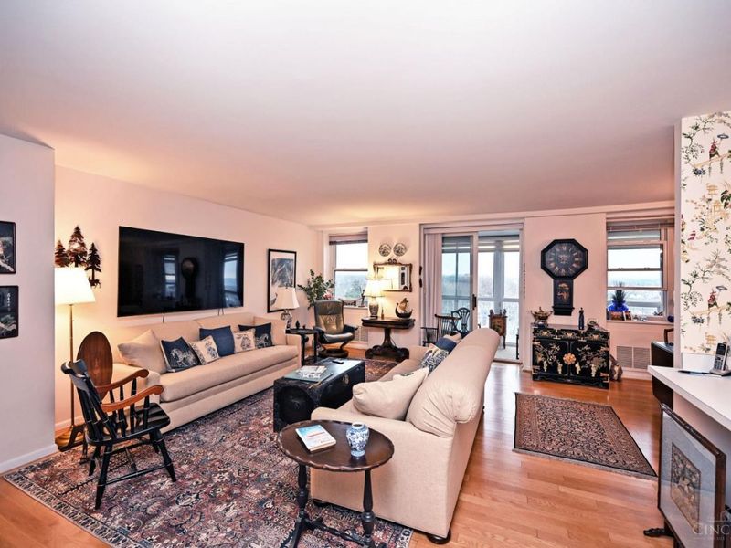 2444 Madison Road, Unit 1209, Cincinnati, OH 45208 Photo 10