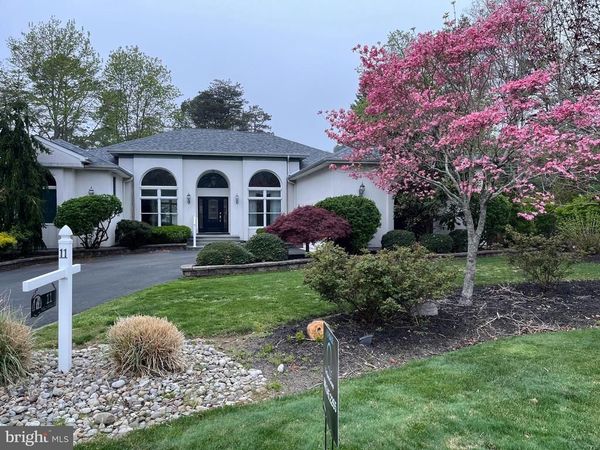 11 HOLLY KNOLL DRIVE, CAPE MAY COURT HOUSE, NJ 08210