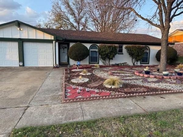 1825 SCHUMAC, Bedford, TX 76022