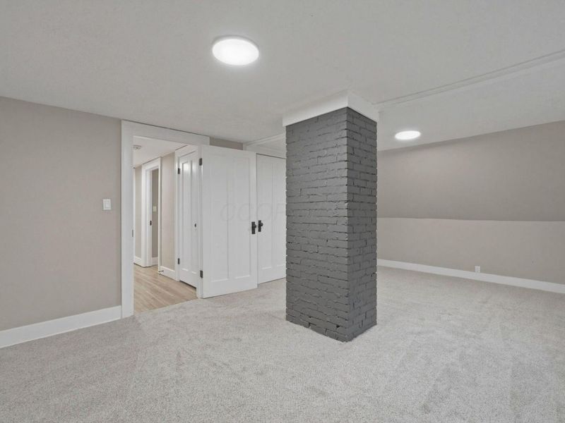 474 N Court Street , Circleville, OH 43113 Photo 18