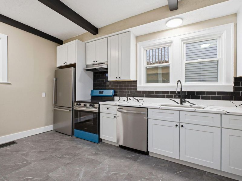 474 N Court Street , Circleville, OH 43113 Photo 9