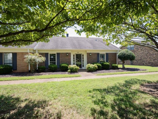 1126 E Northfield Blvd , Murfreesboro, TN 37130