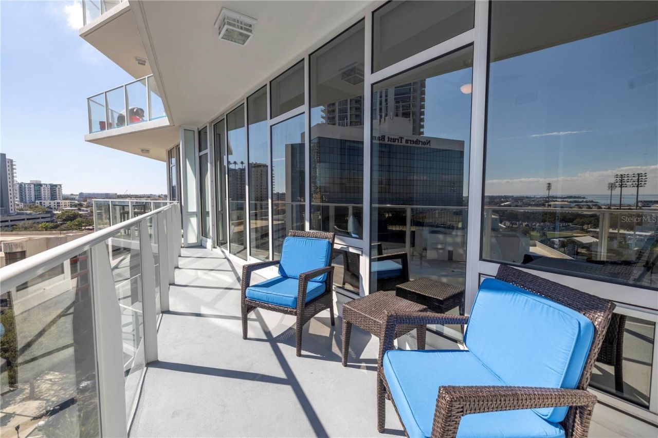 175 1st Street S, Unit 1006, Saint Petersburg, FL 33701 Photo