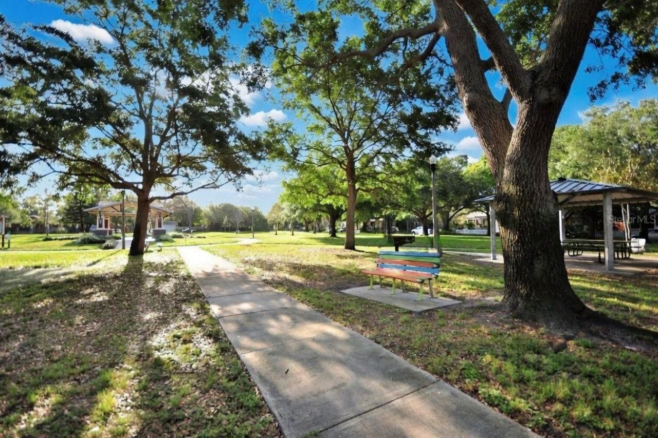 2825 3rd Avenue N, Saint Petersburg, FL 33713 Photo