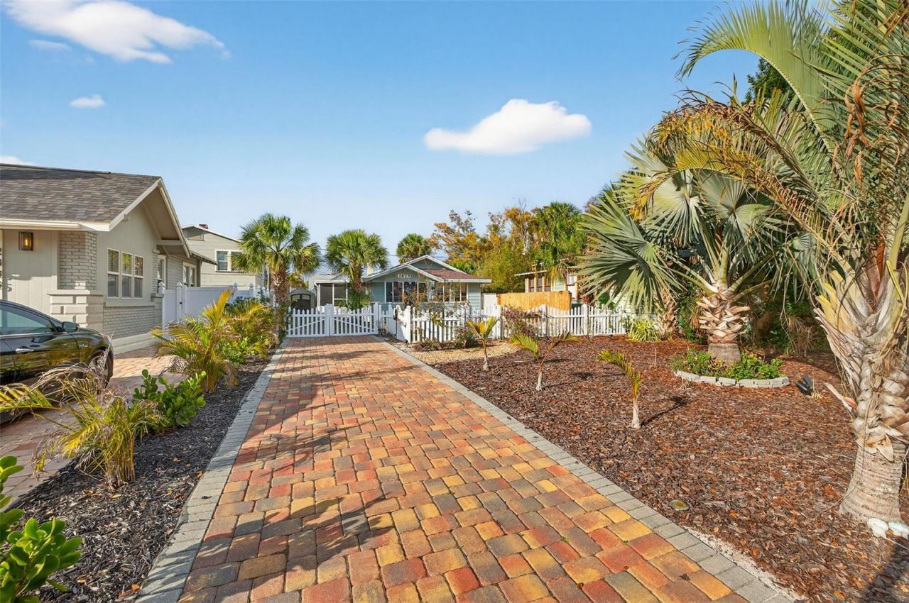 2825 3rd Avenue N, Saint Petersburg, FL 33713 Photo