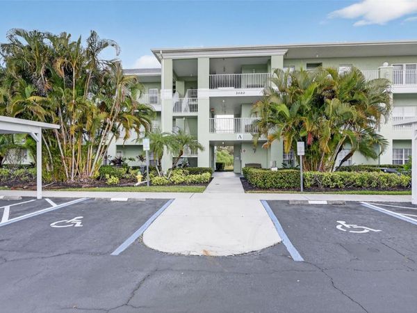 2020 WILLOW HAMMOCK CIRCLE, Unit 304, PUNTA GORDA, FL 33983