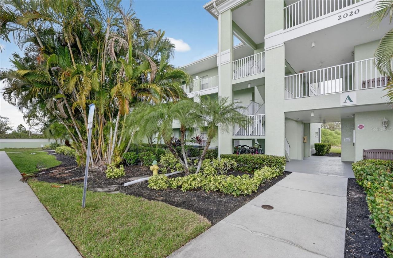 2020 Willow Hammock Circle, Unit 304, Punta Gorda, FL 33983 Photo