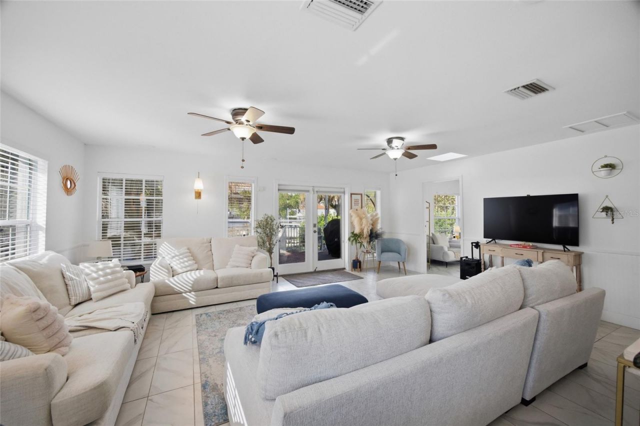 1801 Bayou Grande Boulevard Ne, Saint Petersburg, FL 33703 Photo