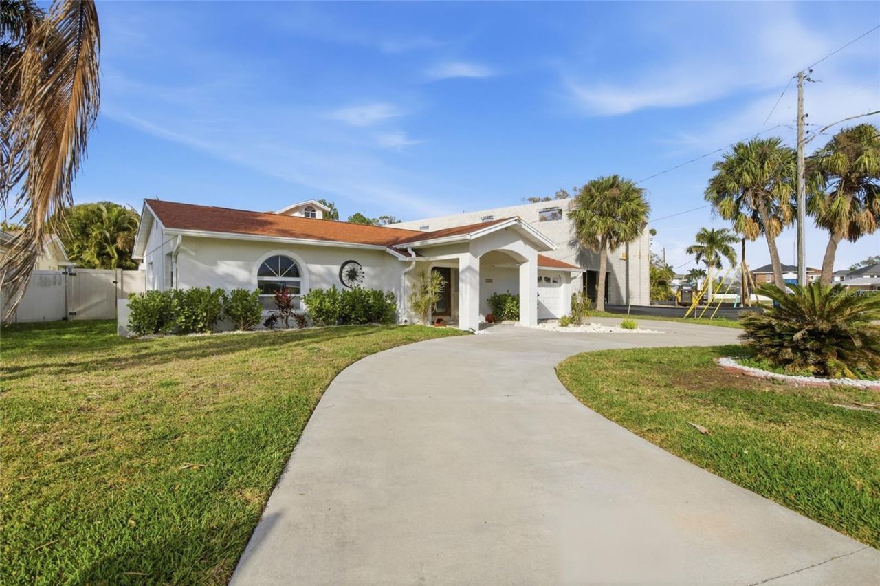 1801 Bayou Grande Boulevard Ne, Saint Petersburg, FL 33703 Photo