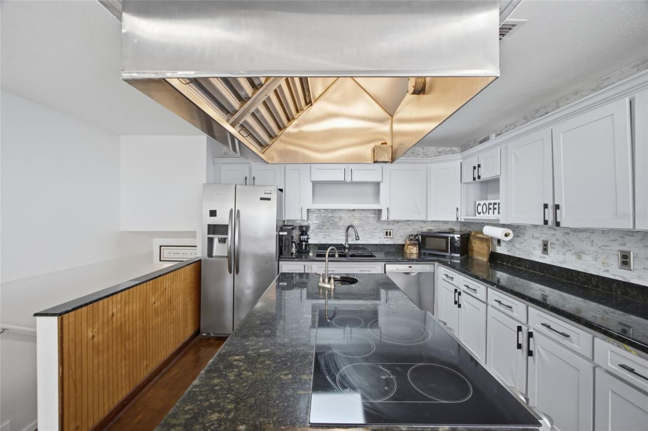 1801 Bayou Grande Boulevard Ne, Saint Petersburg, FL 33703 Photo